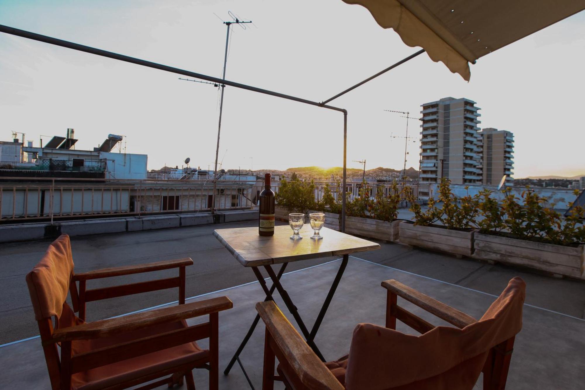 Loft Condo Next To Metro Station. Amazing View! Atenas Exterior foto